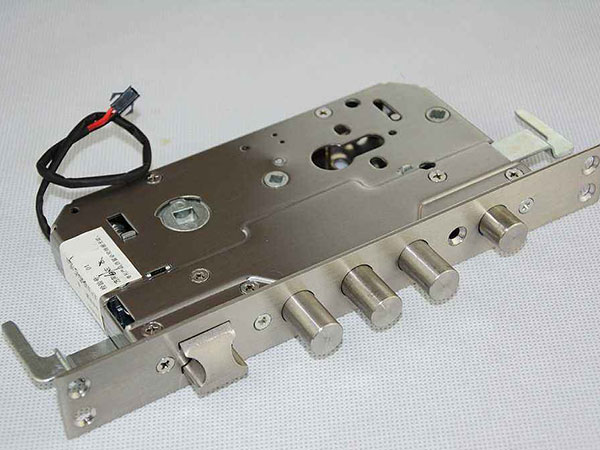 石林24小时上门开锁公司